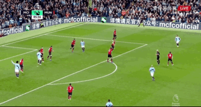 孙继海晒视频发出疑问：为什么现在小孩顺拐那么多