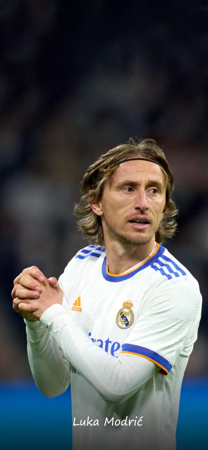 姆巴佩：于帕在本赛季属于世界最佳后卫，受到关注是很正常的