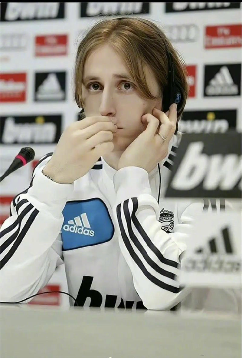 日职联战报：莫赖斯破门，远藤溪太扳平，FC东京1-1新潟天鹅