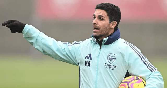 32岁津门虎王牌队长正式转会上港，亚冠首轮亮相柔佛引关注